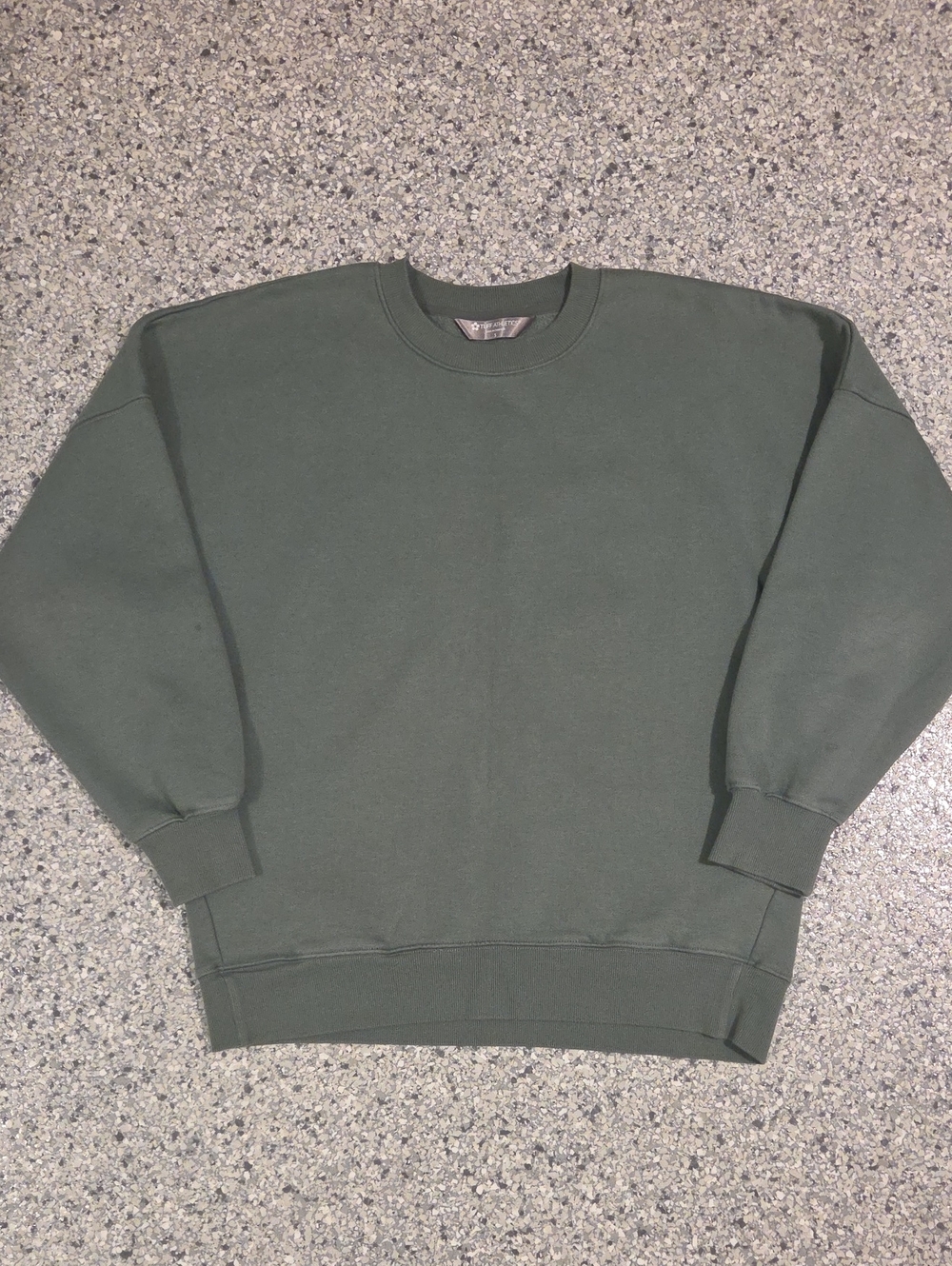 Tuff Athletics Oversized Crewneck Sweatshirt Size Small
